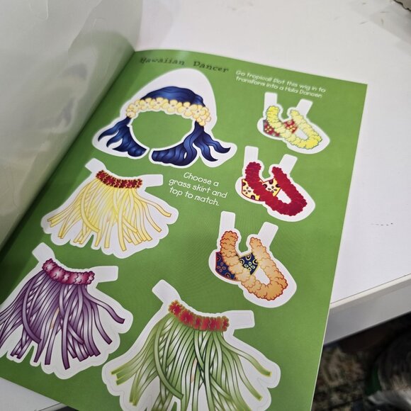 Set Of 4 Dress Up Dolls  Paper Doll Books Uncut Fashions - Picture 4 of 16